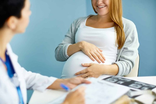 What Are the Recommended Protocols for Prenatal Vitamin D Supplementation in the UK?
